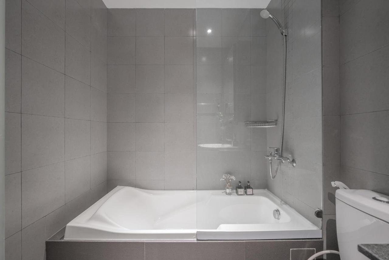Express By M Village Thach Thi Thanh Ho Chi Minh City Exterior photo
